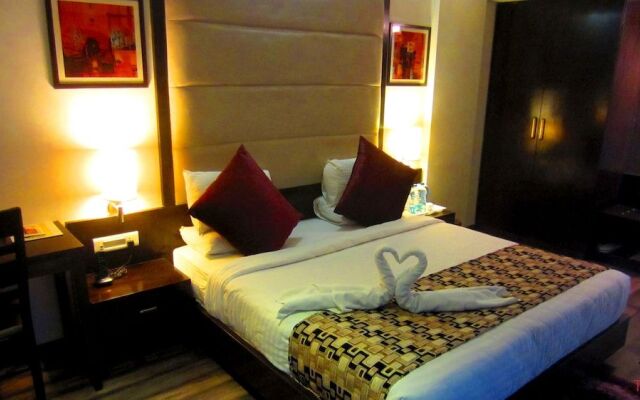 Le Tokyo Hotel Sanand