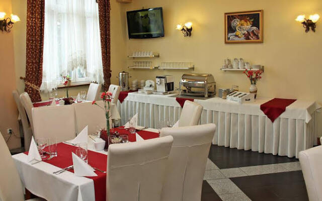 Hotel Aslan