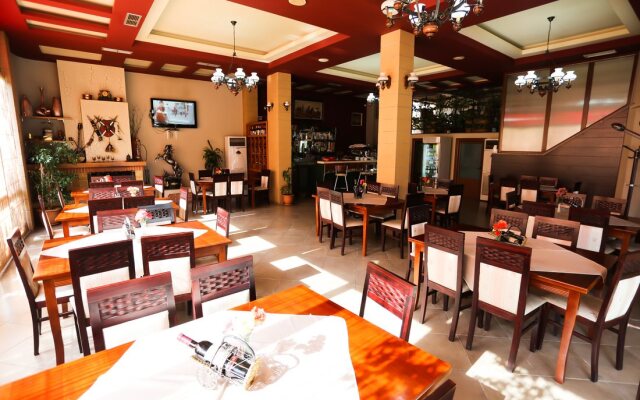 Ponte Hotel