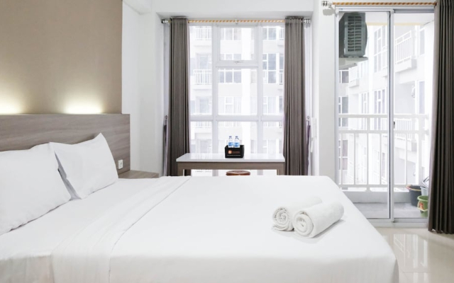 Homey And Compact Studio Apartment At Taman Melati Surabaya