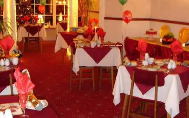 Lyric Hotel