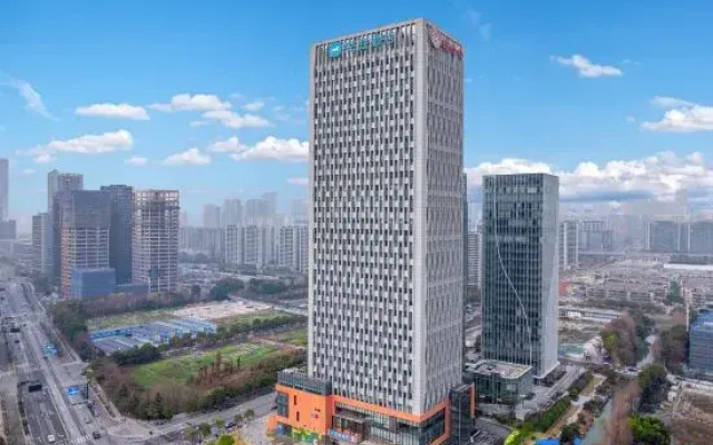 Hanting Hotel (Hangzhou Olympic  Expo City Mingxing Road Metro Station)