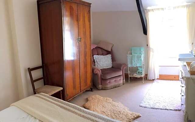 Parc Farm B&B