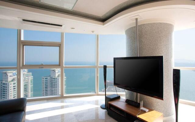 Busan Ocean Penthouse