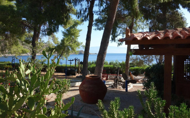 Saronikos Residences
