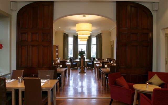 Nether Abbey Hotel