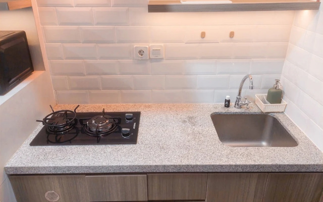 Stunning Studio Apartment At Transpark Bintaro