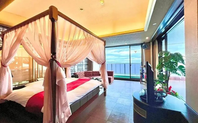 Sky Tower Sweet 4 Beppu Resort Love Hotel – Guest Rooms – Beppu