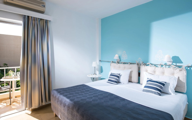 Mistral Hotel