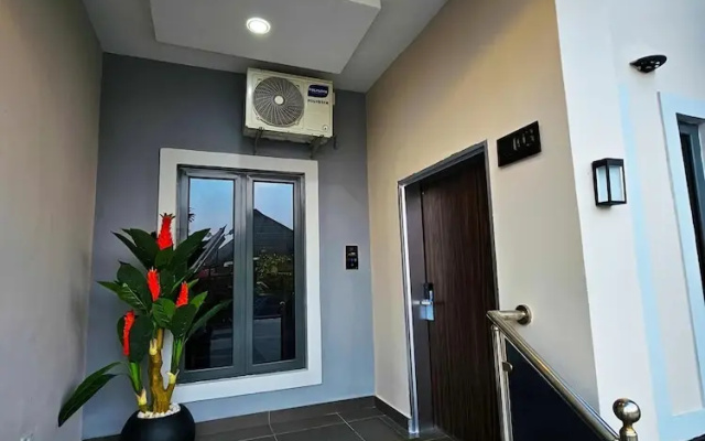 2 Bed Apartment 3 - Bright Benin City Stay