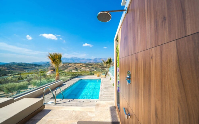 Oleas Suites 1 Sun