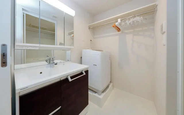 Pacific Coast Enoshima by Teranova