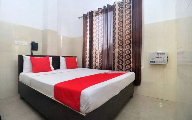 OYO 19318 Jn Residency