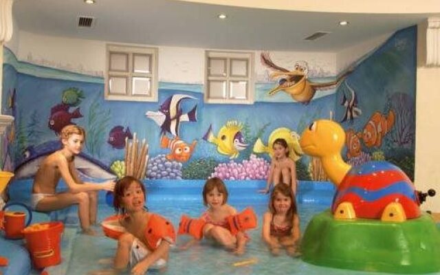 Stock Resort