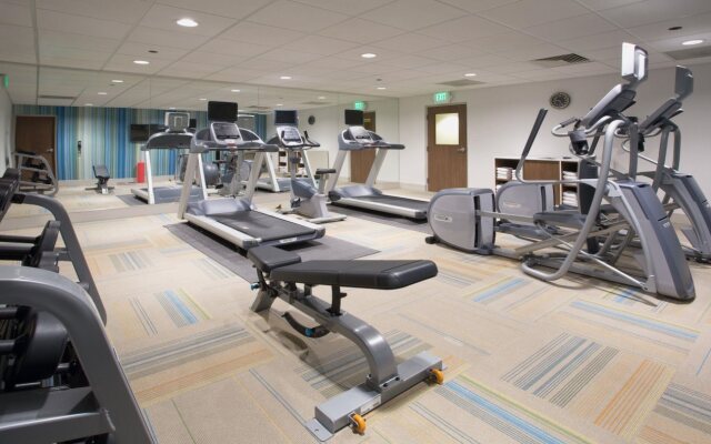 Holiday Inn Express Roseville-St. Paul by IHG