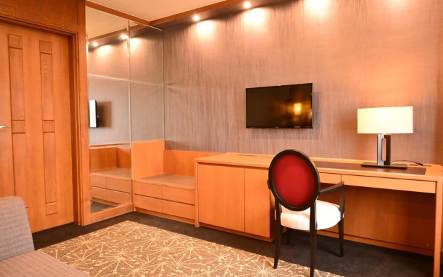 Hotel Sunroute Sano