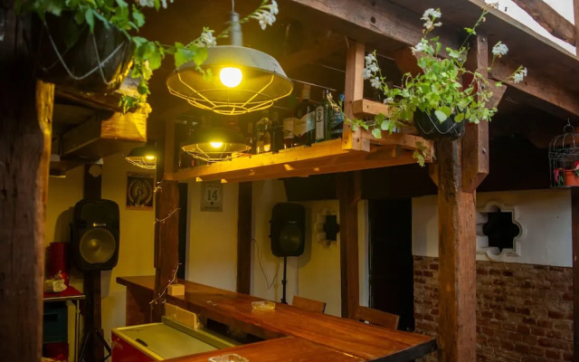 Camazotz Hostel