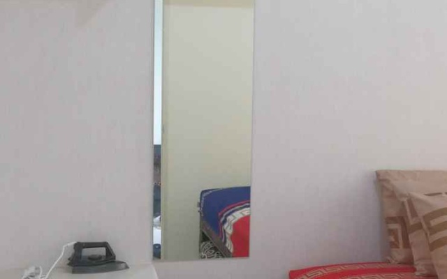 Apartment Tanglin 2BR at Pakuwon Mall by Griya Gailen 1 (ELV) – Guest Rooms – Surabaya