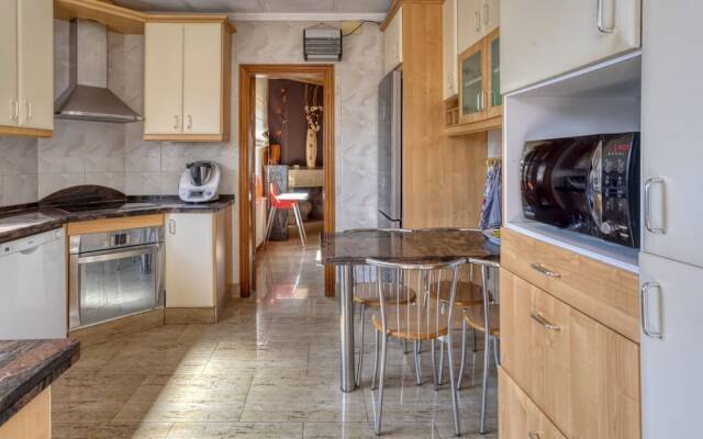 Premium Holiday Home in El Vendrell With Swimming Pool