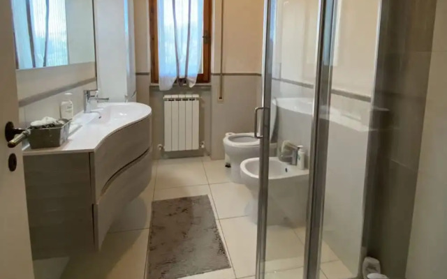 5 Beds Central Area - Ref Ferra-rif Ferra