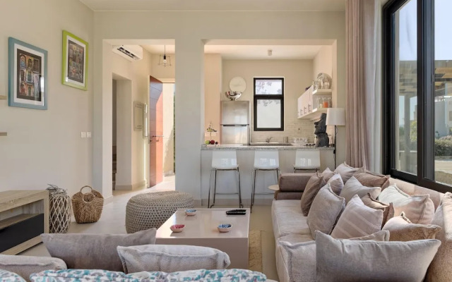 Vesta - Luxury Villa - 3BR - Tawila