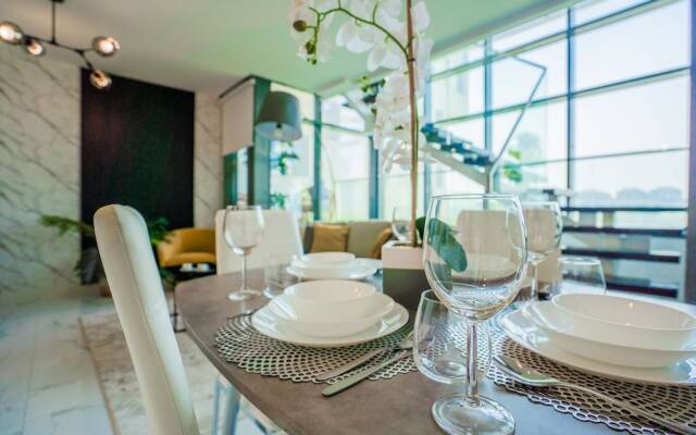 Nasma Luxury Stays - Al Raha Lofts 2