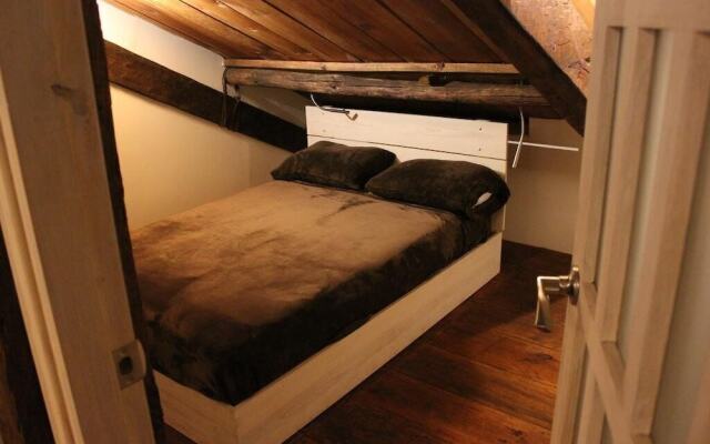 Snail Bed and Breakfast - Hostel - Adults only