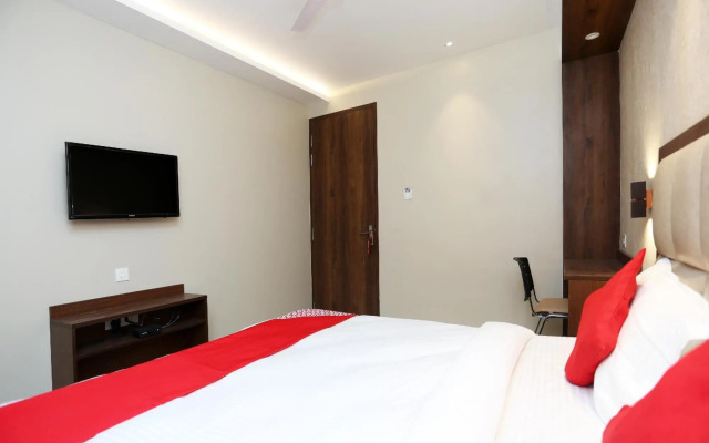 OYO 18890 Hotel City Inn