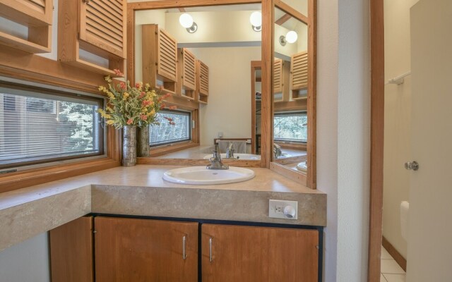 Tennis Townhomes 1336