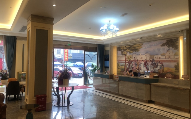 Vienna Hotel (Hezhou Xindu)