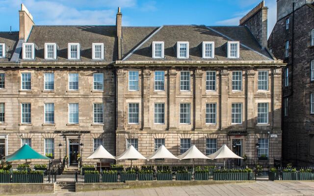 Courtyard by Marriott Edinburgh