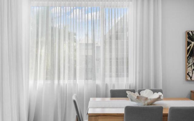 Shara by Elysium Collection Palm Cove