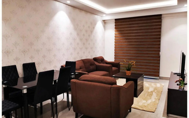 Amazing One Bedroom Apartment Space Available