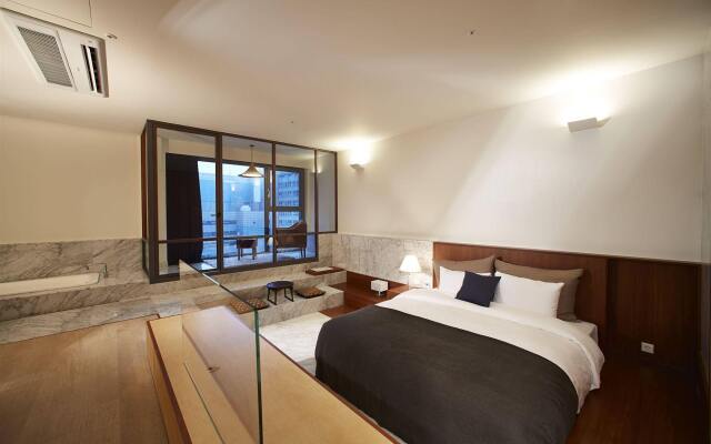 Snow hotel