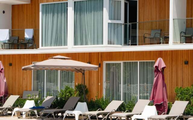 Riva Hill Resort