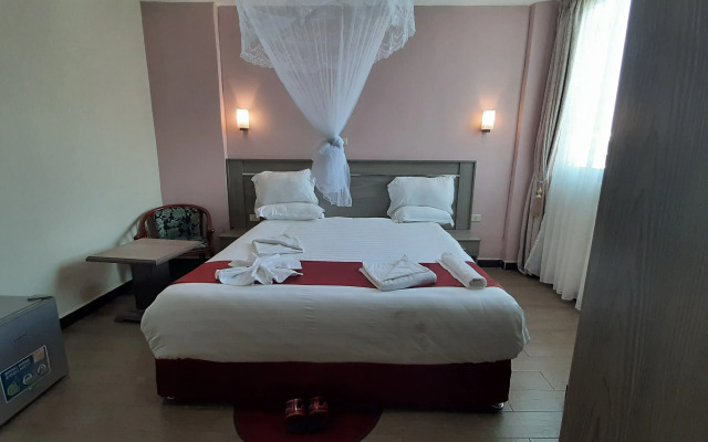 Teferi Mekonnen Hotel