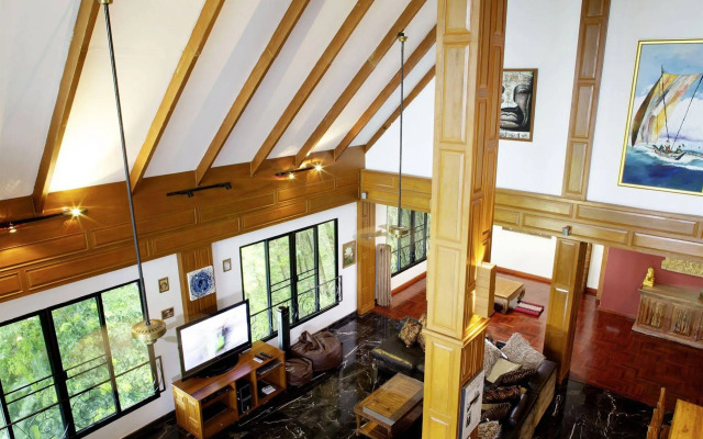 Thara Bayview Villa