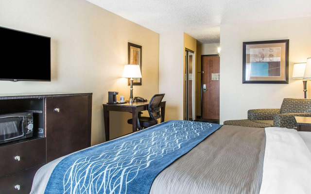Comfort Inn & Suites