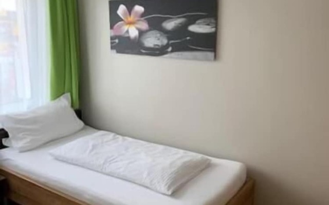 A3 Hotel