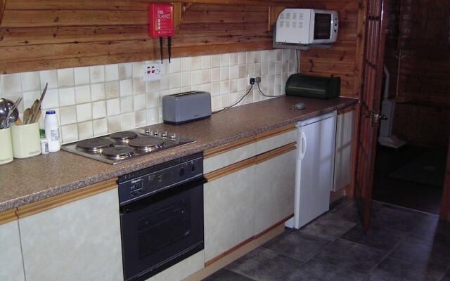 Snowgoose Apartments & Blacksmith Bunkhouse