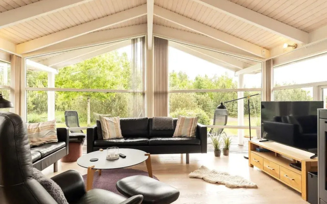 9 Person Holiday Home in Jerup