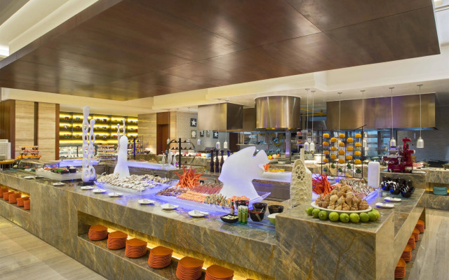 Sheraton Bailuhu Resort, Huizhou
