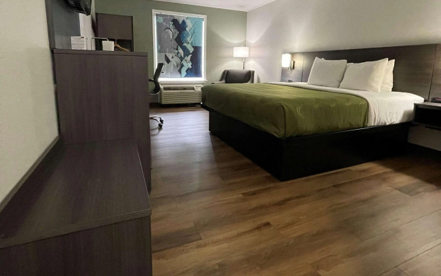 Quality Inn Merrimack - Nashua