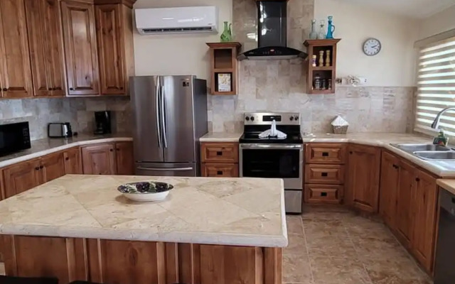 Casa Evita 4 Bedroom Beachfront Home