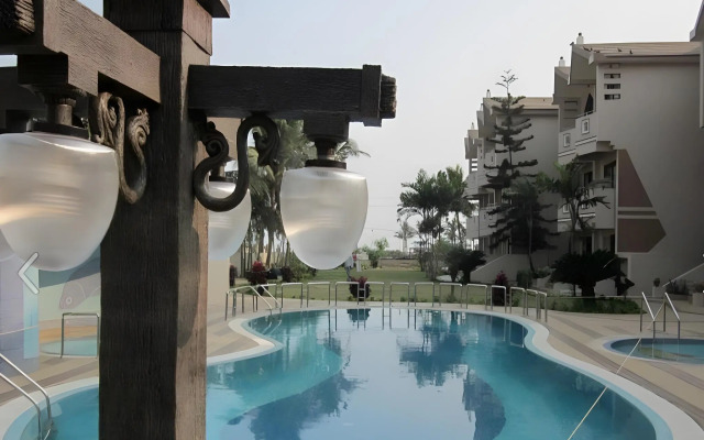 Hotel Sagar Tarang (Berries Group)