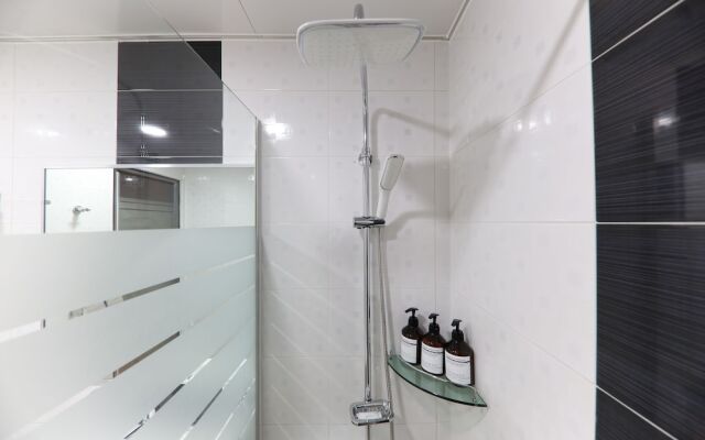 Brown Dot Hotel Cheonan