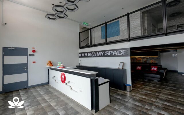 My Space Capsule Hotel