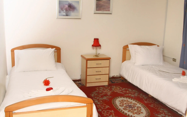Arabian Suites