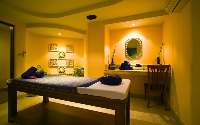 Pacific Club Resort