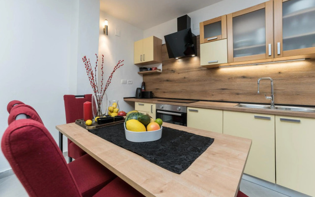 Studio Apartman Mirakul